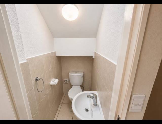 3 BEDROOM TOWNHOUSE FOR SALE IN KOSMOSDAL